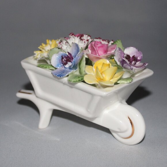 Royal Doulton Floral Wheelbarrow | Fine Bone China | Made in England - Picture 6 of 11